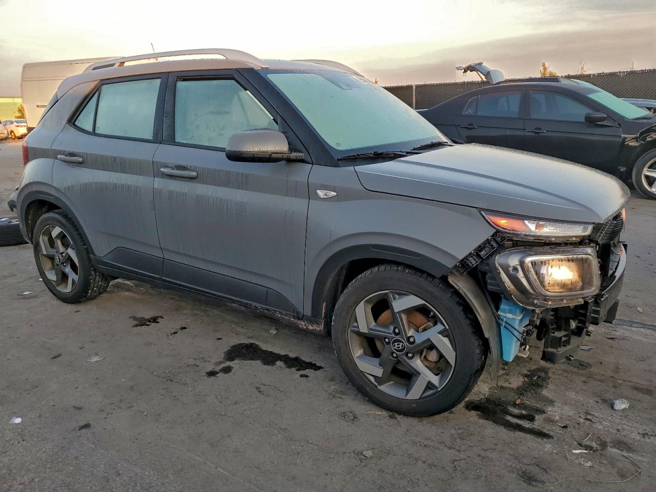 Hyundai VENUE Sel Image 6