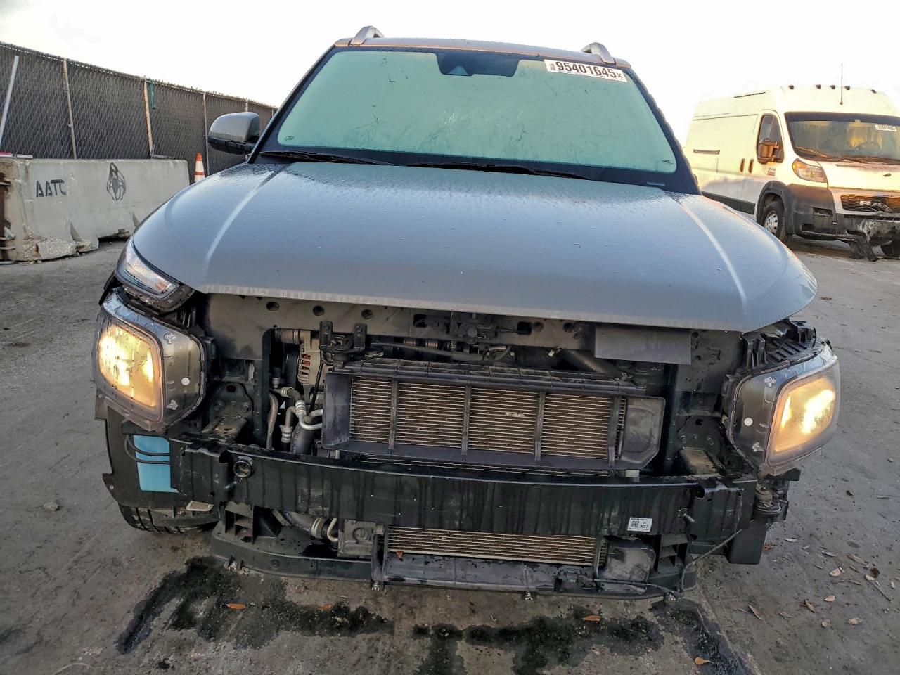 Hyundai VENUE Sel Image 3