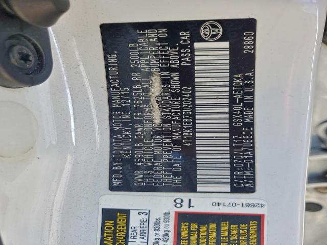 Toyota Avalon Xle Image 8