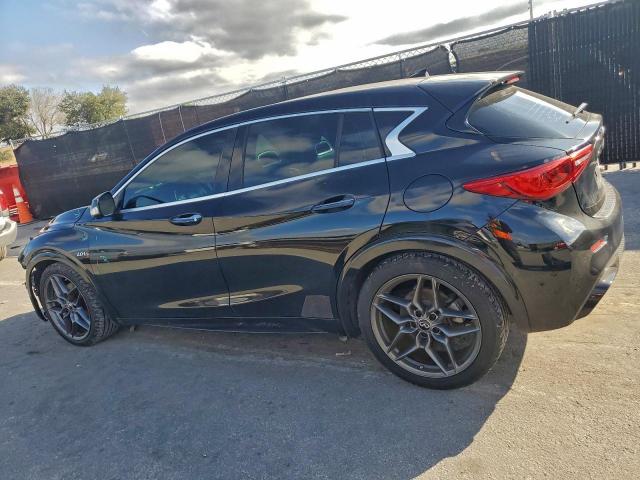 INFINITI Qx Base Image 2