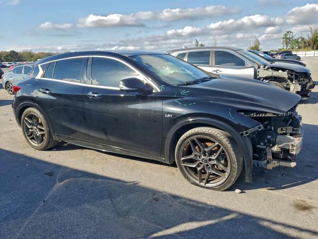 INFINITI Qx Base Image 4