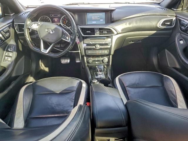 INFINITI Qx Base Image 7