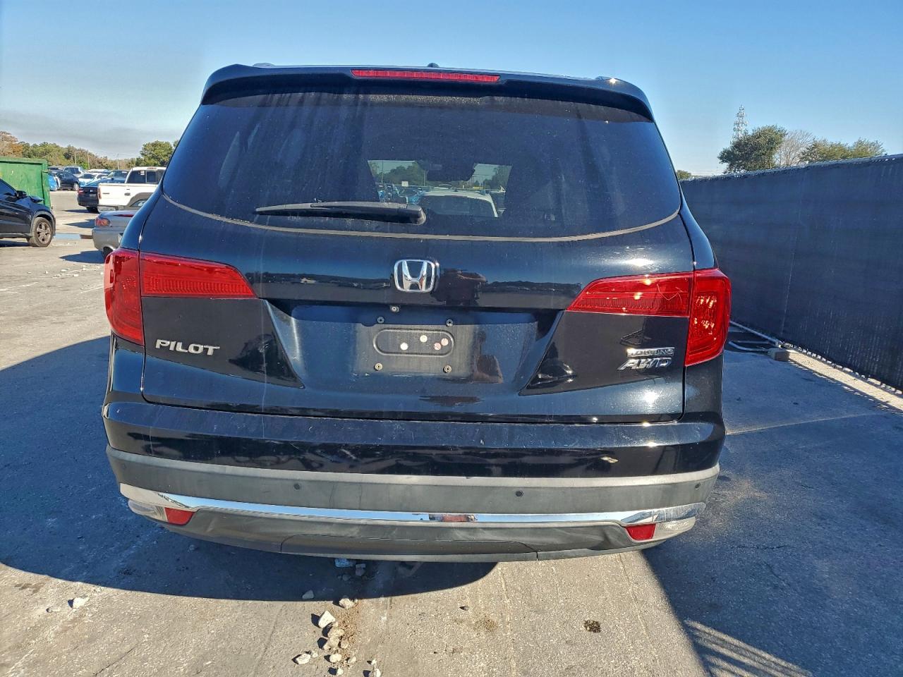 Honda Pilot Touring Image 8
