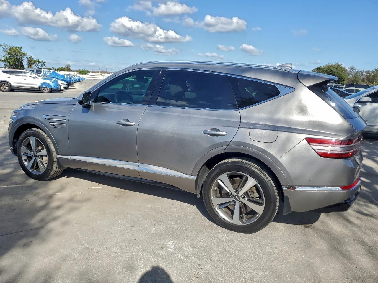 Genesis GV80 Base Image 12