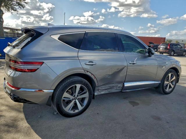 Genesis GV80 Base Image 10