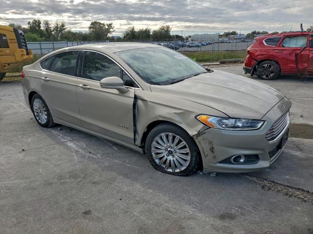 Ford Fusion Se Hybrid Image 12
