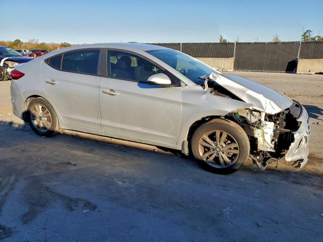 Hyundai ELANTRA Sel Image 5