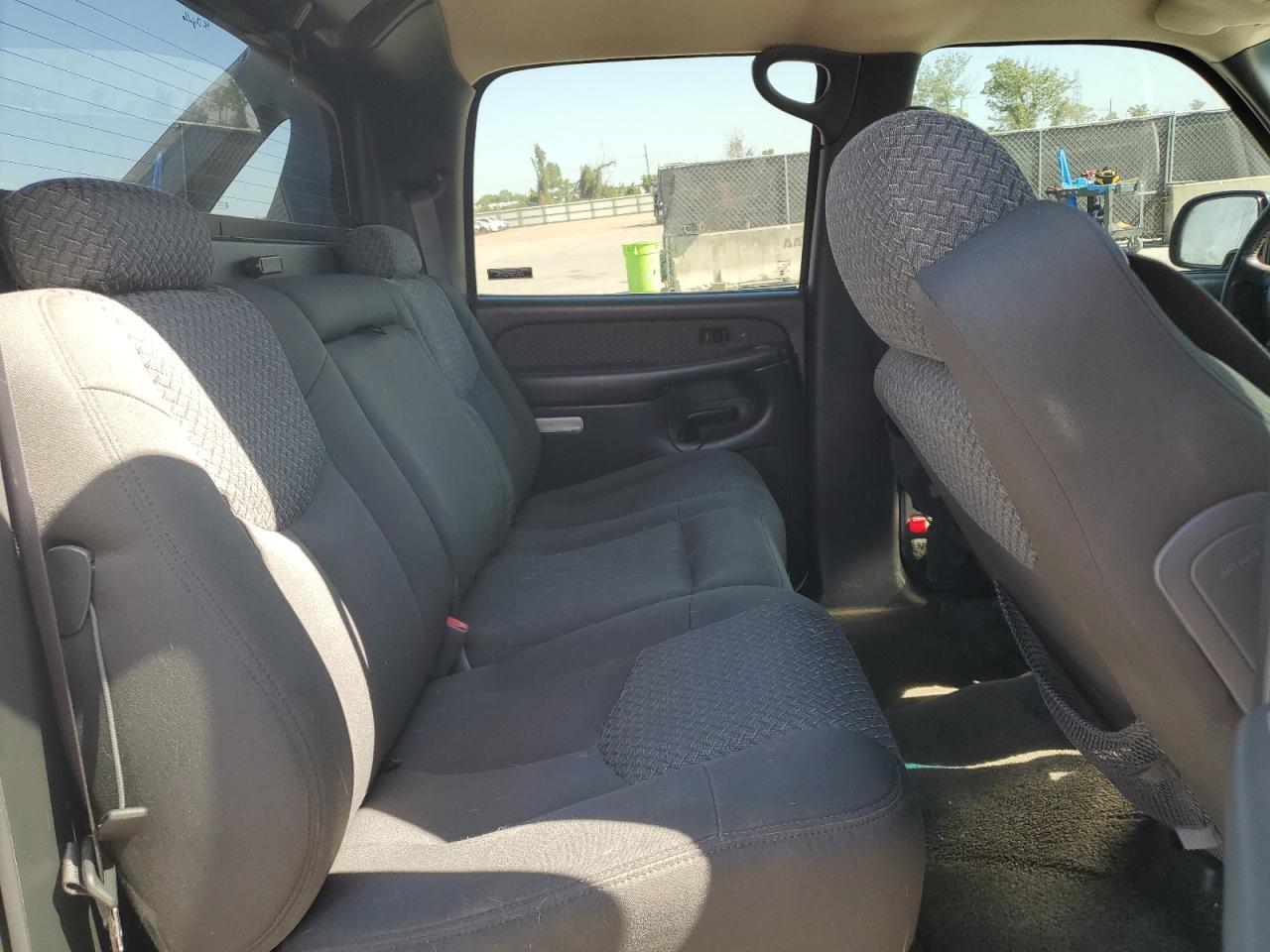 Chevrolet Avalanche C1500 Image 12