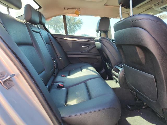 BMW 5 Series I Image 12