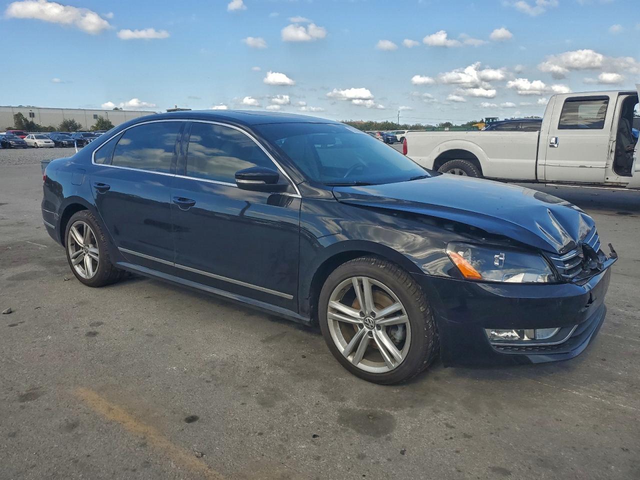 Volkswagen Passat Se Image 4