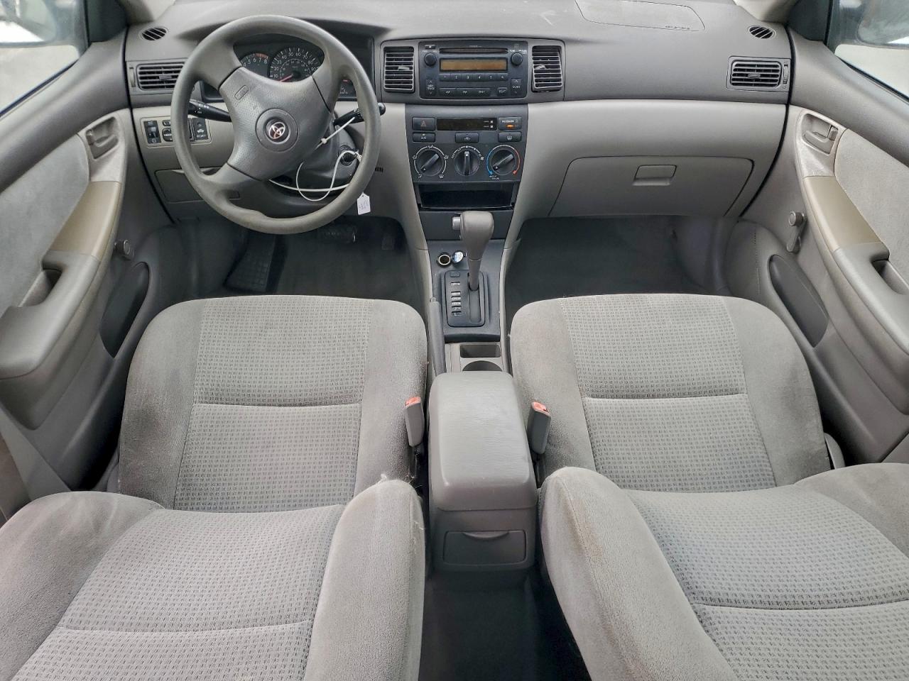 Toyota Corolla Ce Image 6