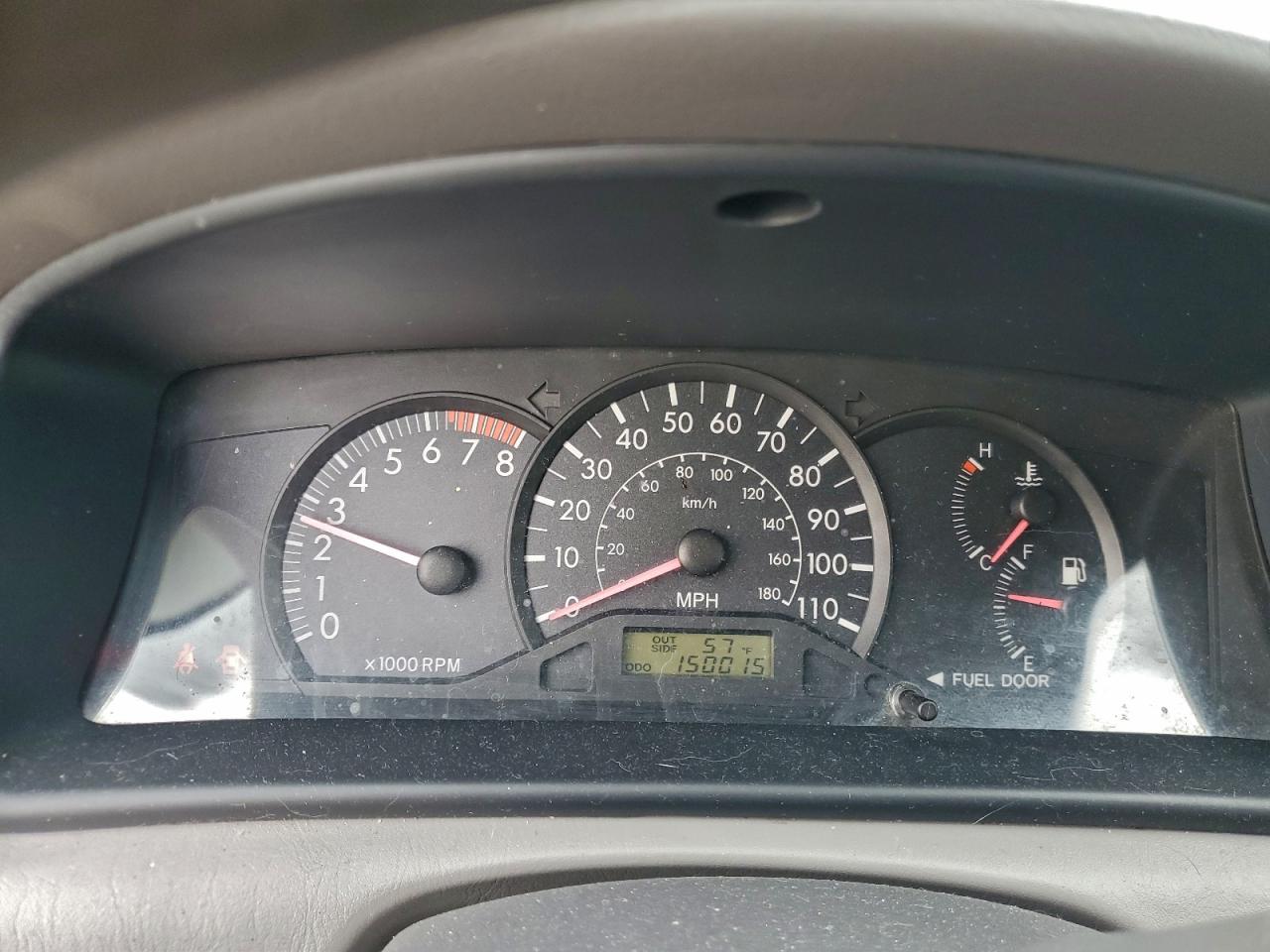 Toyota Corolla Ce Image 8