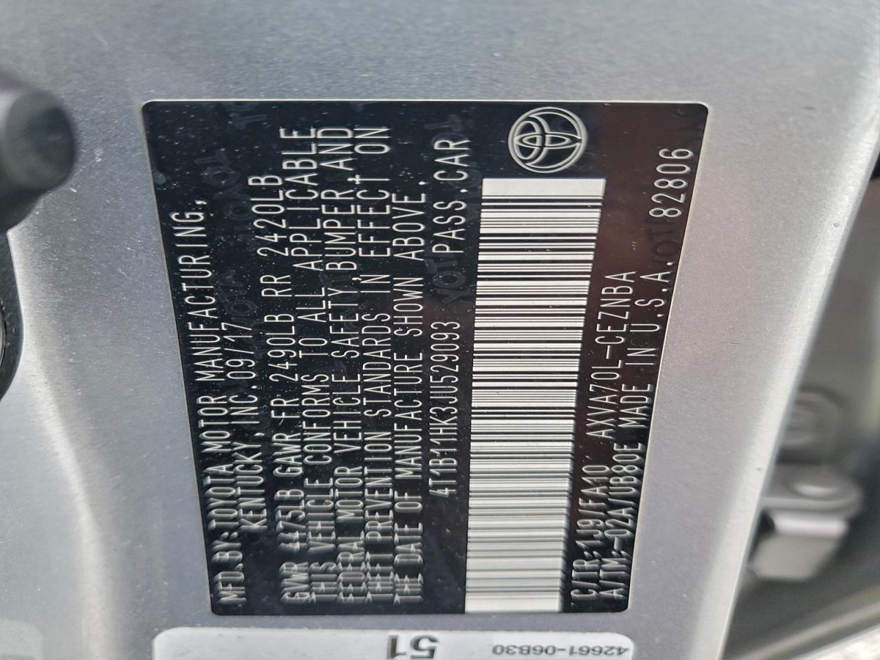 Toyota Camry L Image 9