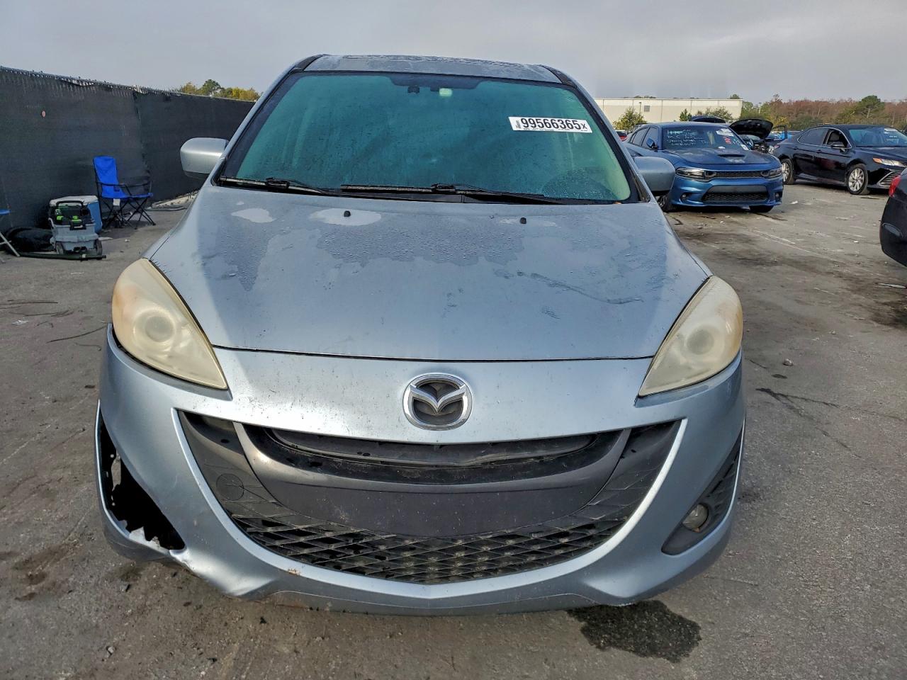 Mazda 5 Image 4