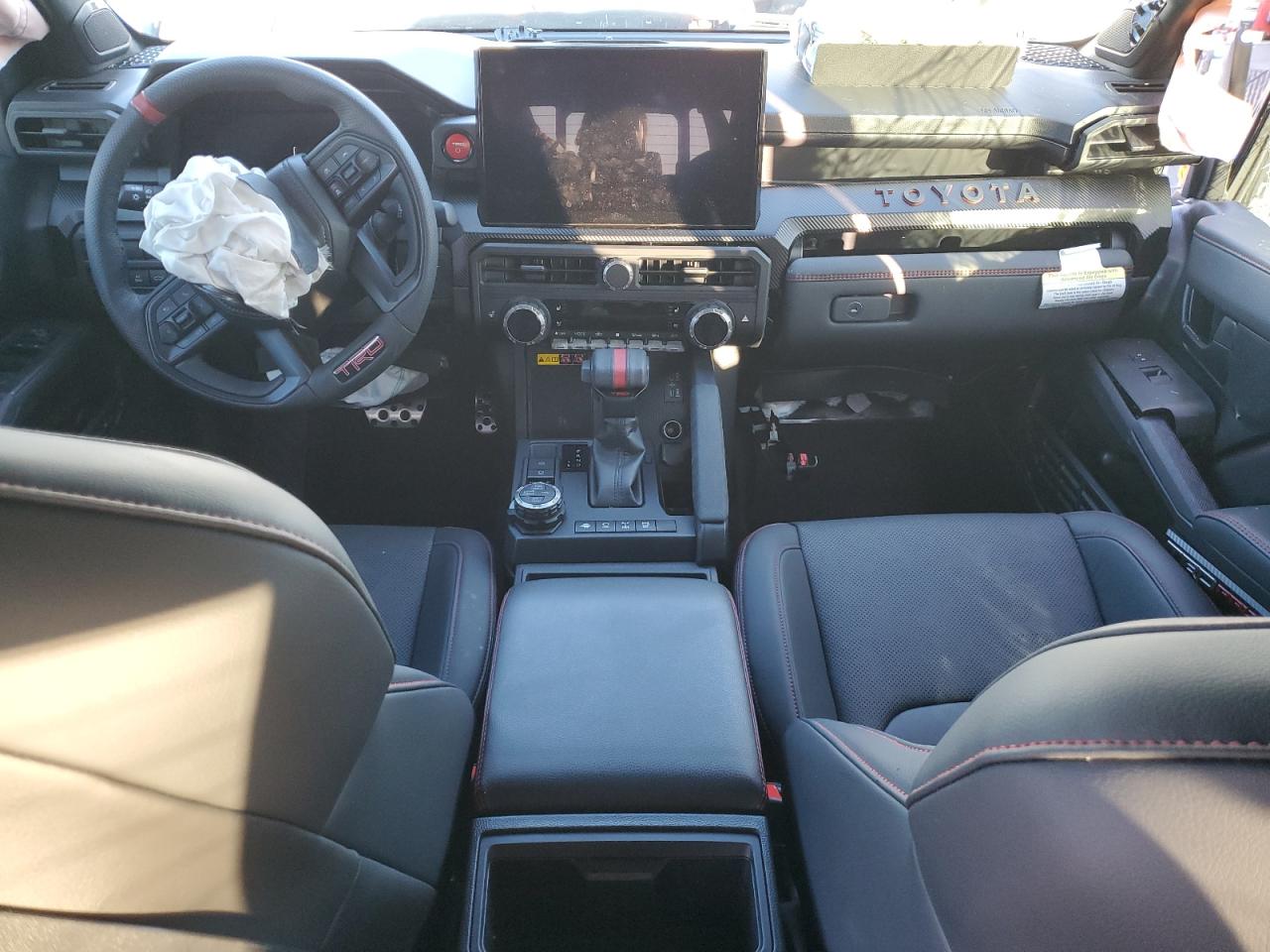 Toyota Tacoma Double Cab Image 8