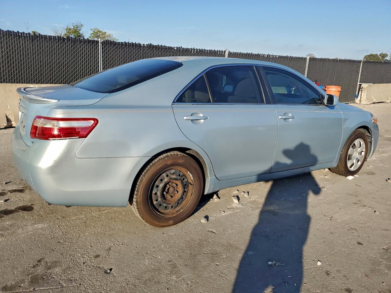 Toyota Camry Ce Image 10