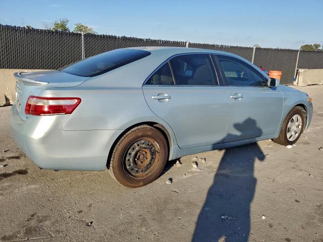 Toyota Camry Ce Image 10