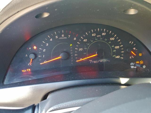 Toyota Camry Ce Image 8