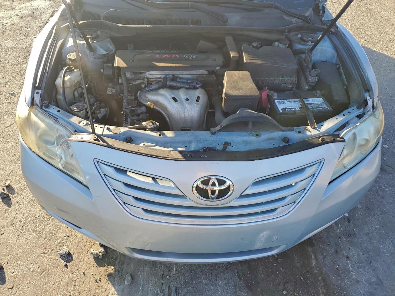 Toyota Camry Ce Image 6