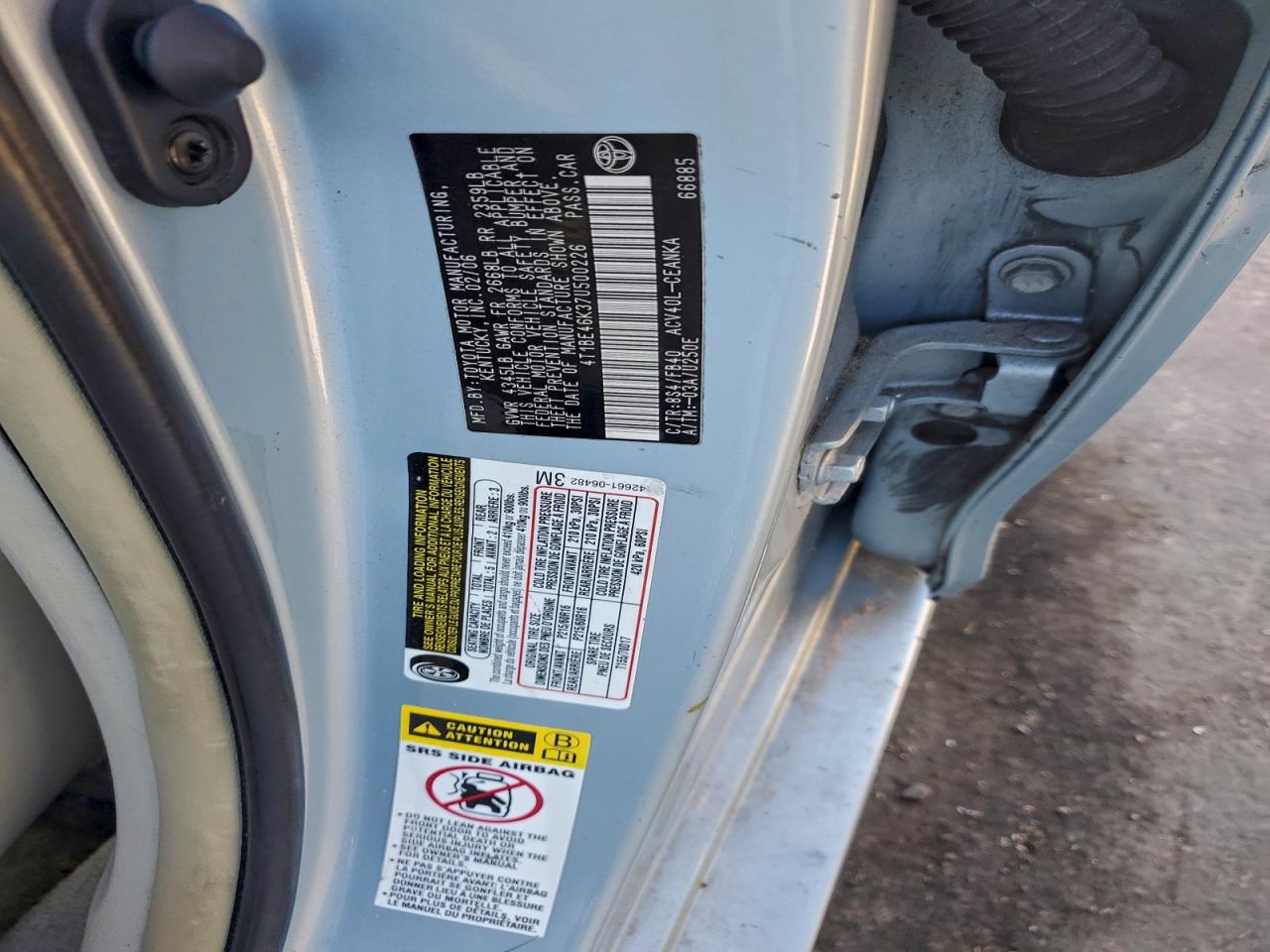 Toyota Camry Ce Image 5