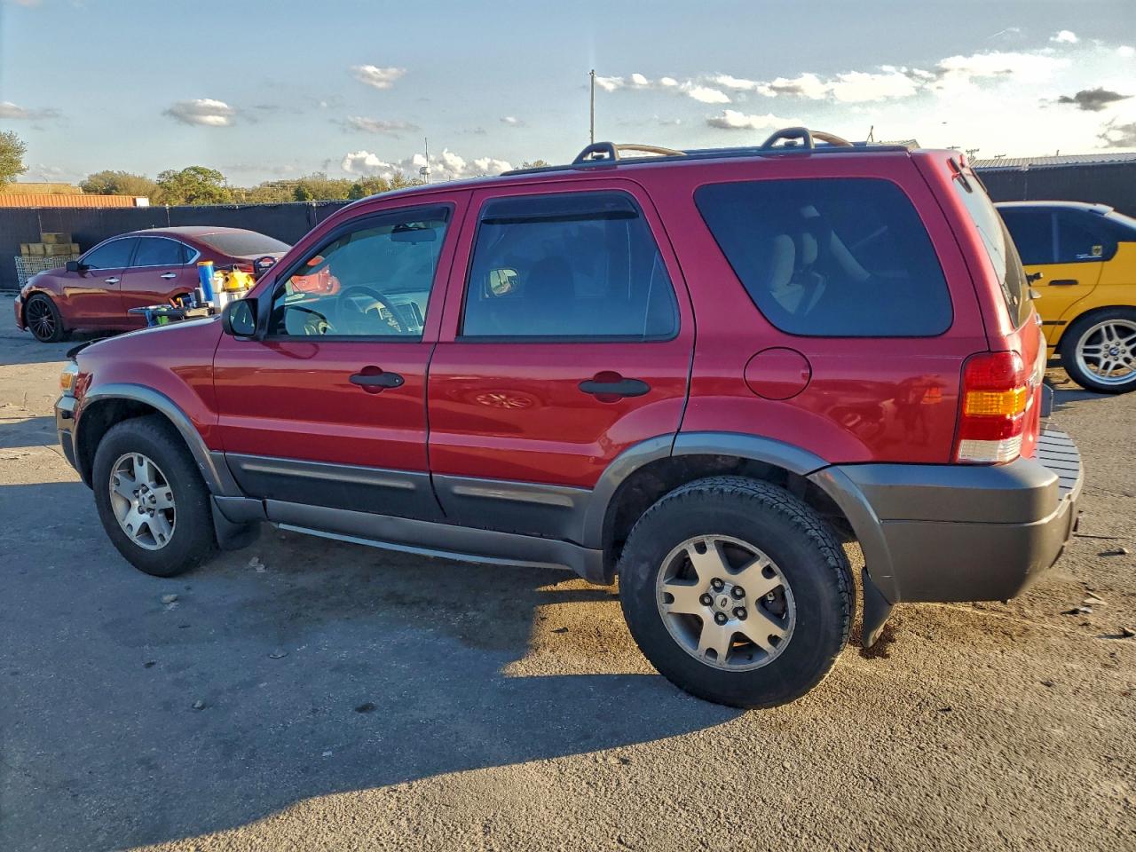 Ford Escape Xlt Image 4