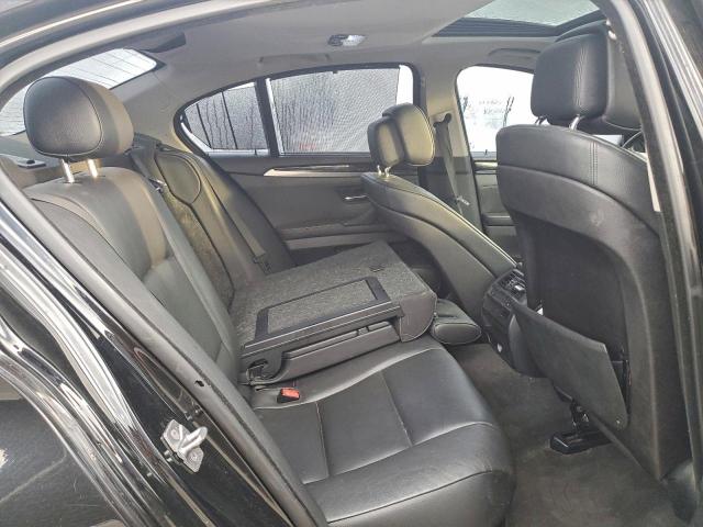 BMW 5 Series I Image 11