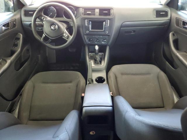 Volkswagen Jetta S Image 8