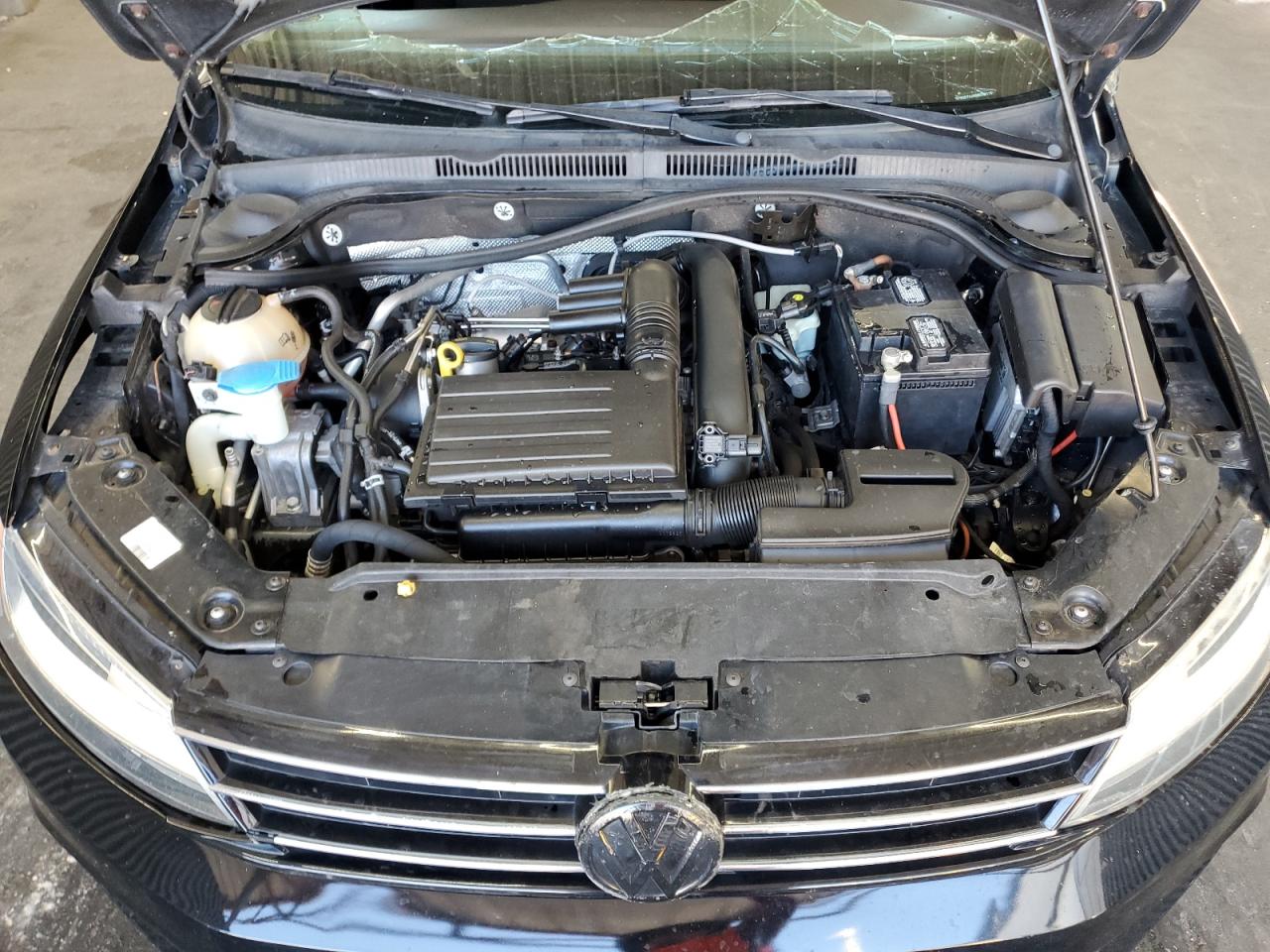 Volkswagen Jetta S Image 5