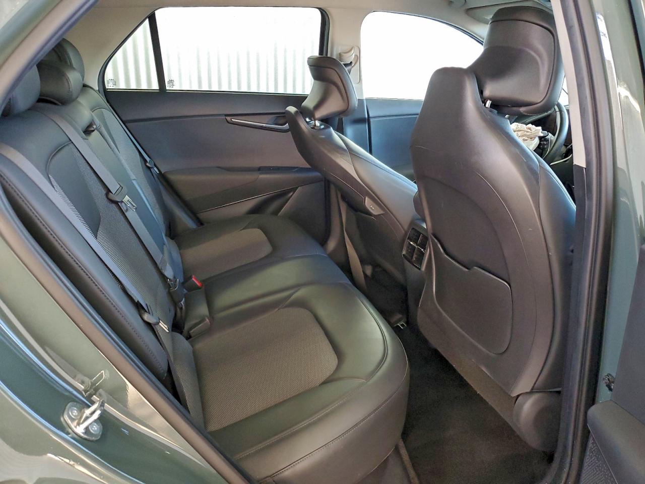 Kia Niro Wind Image 11