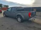 Nissan Frontier Crew Cab Le Image 2