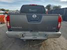 Nissan Frontier Crew Cab Le Image 8