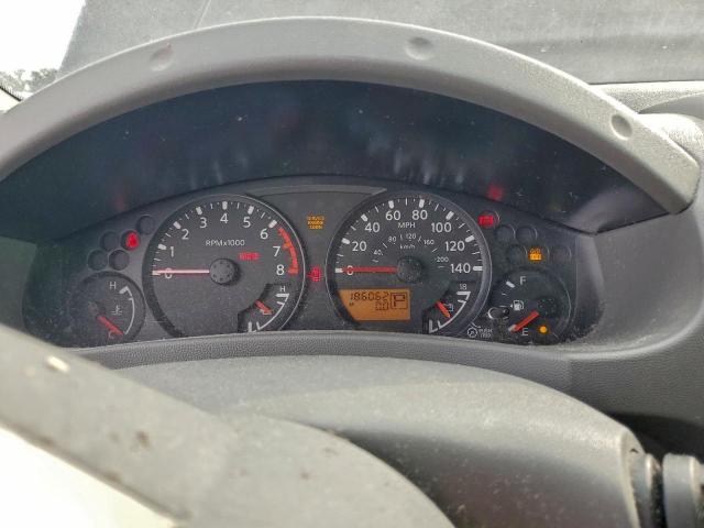 Nissan Frontier Crew Cab Le Image 6