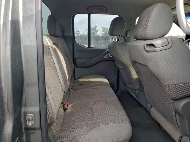 Nissan Frontier Crew Cab Le Image 12