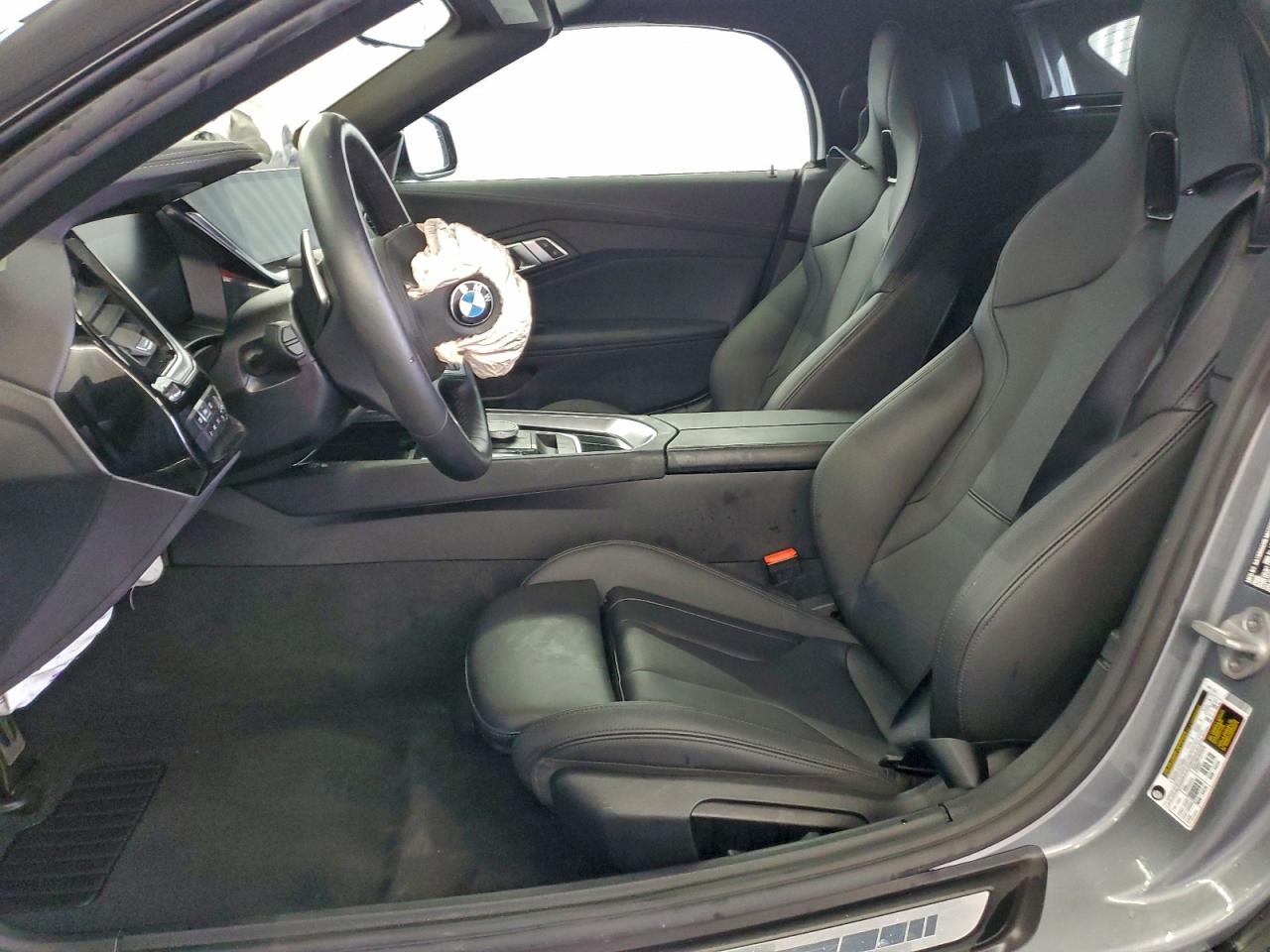 BMW Z Series Sdrive30i Image 6