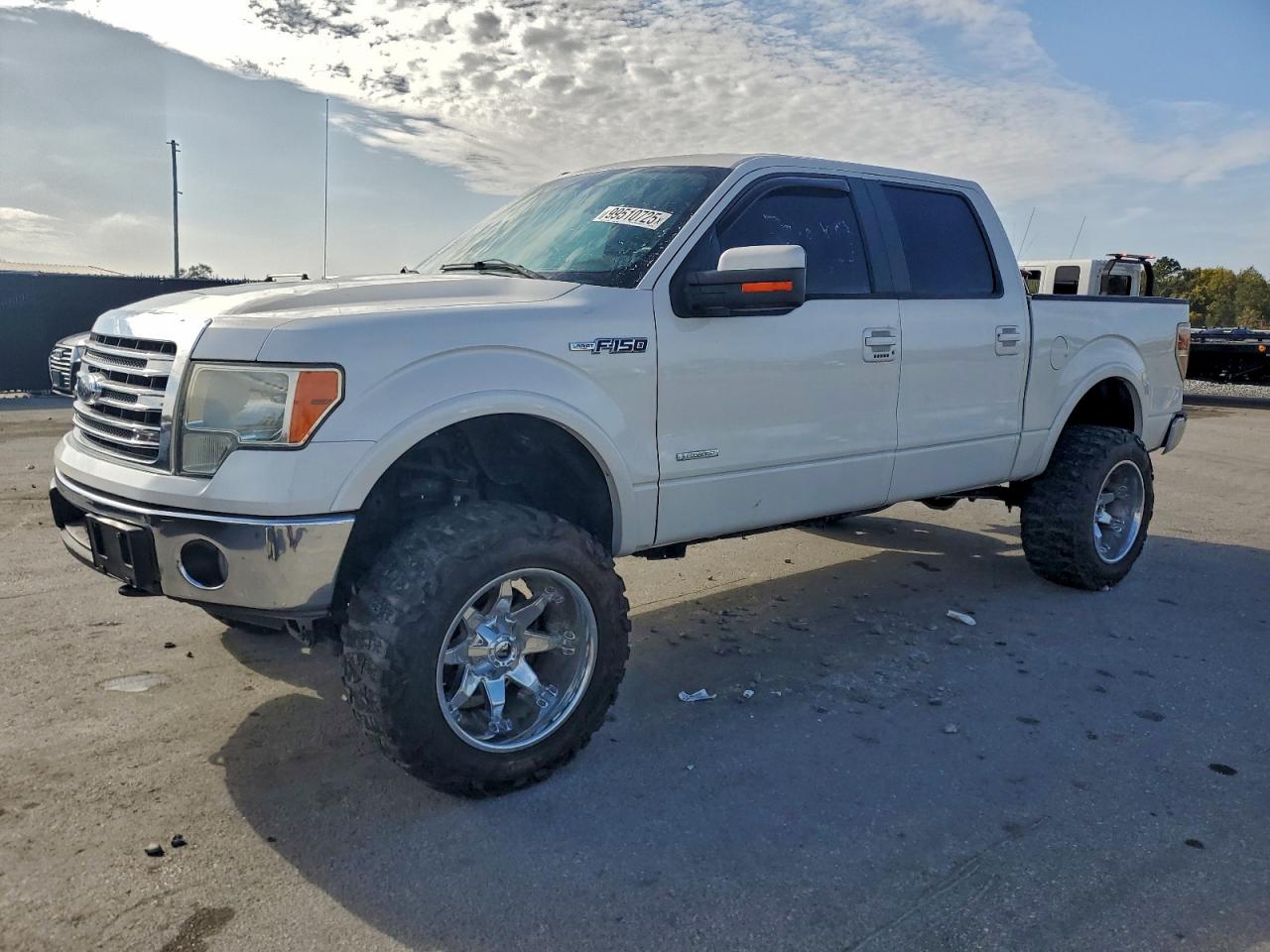 Ford F-150 Supercrew Image 1