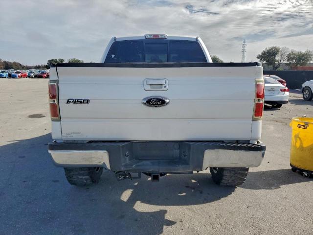 Ford F-150 Supercrew Image 7