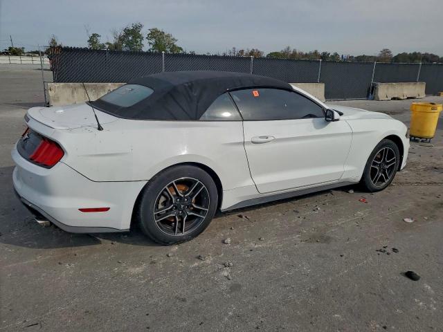 Ford Mustang Image 12