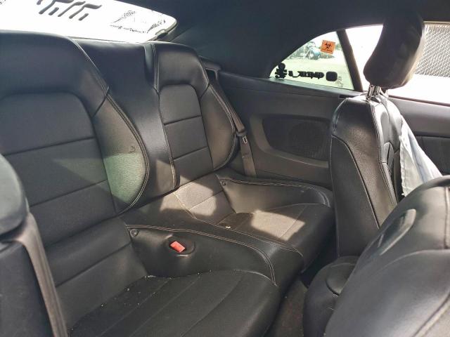 Ford Mustang Image 4