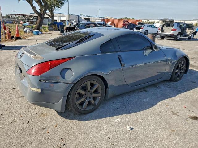 Nissan 350Z Coupe Image 3