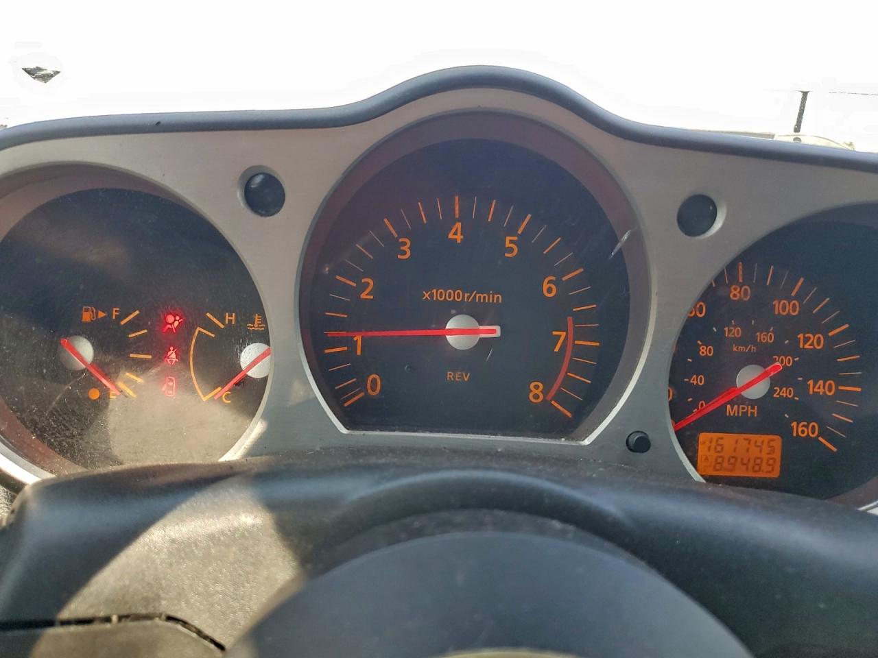 Nissan 350Z Coupe Image 6