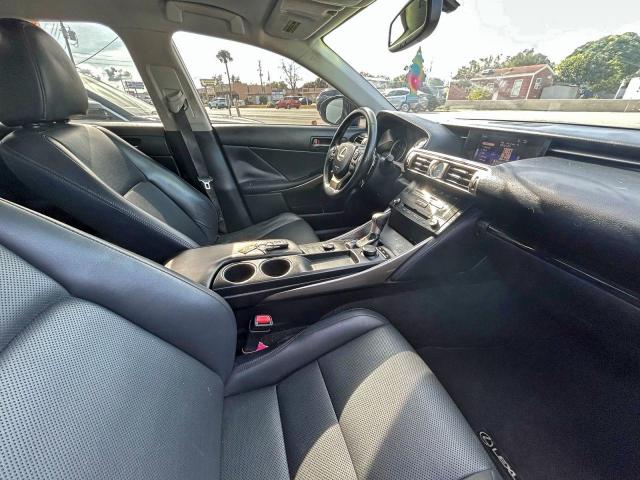 Lexus Is 250 Image 9