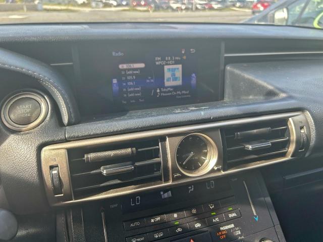 Lexus Is 250 Image 3