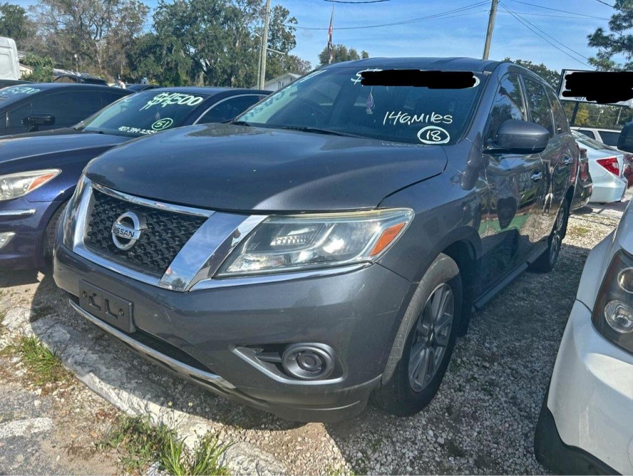 Nissan Pathfinder S Image 14