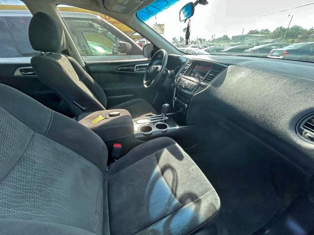 Nissan Pathfinder S Image 2