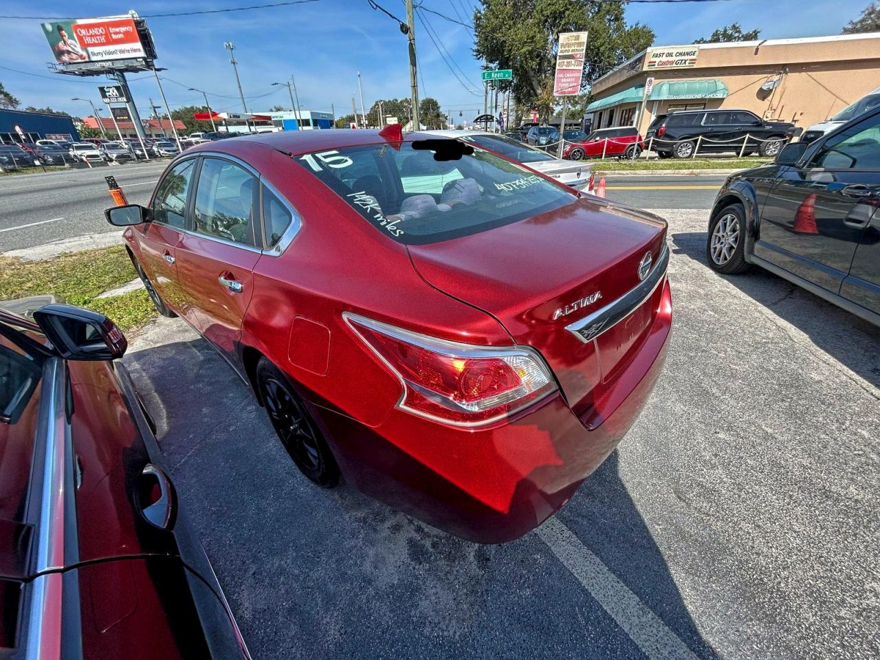 Nissan Altima 2.5 Image 2