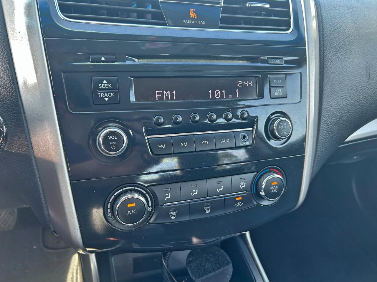 Nissan Altima 2.5 Image 10