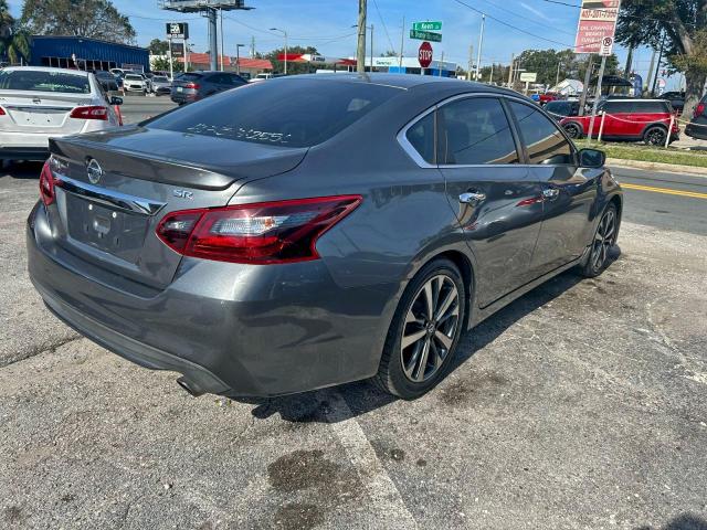 Nissan Altima 2.5 Image 9