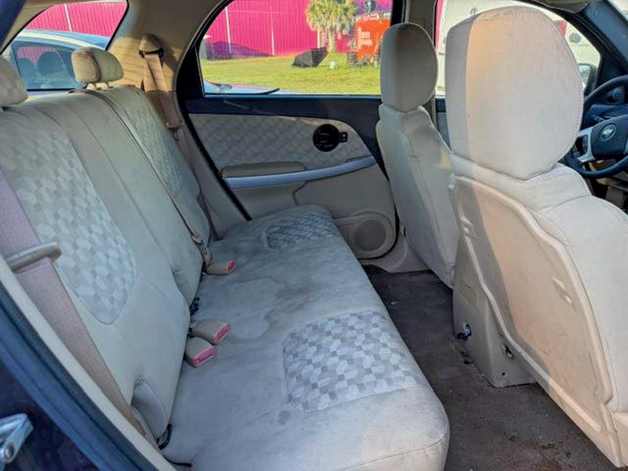 Chevrolet Equinox Ls Image 10