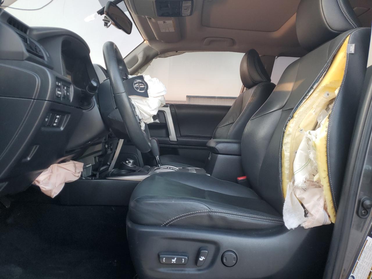 Toyota 4Runner Sr5/sr5 Premium Image 5