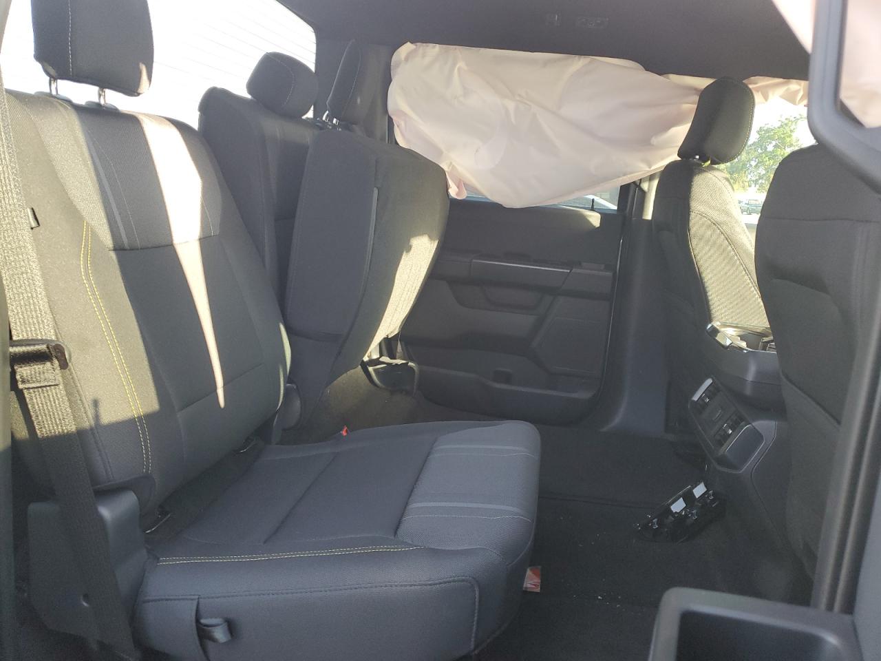 Ford F-150 Stx Image 4